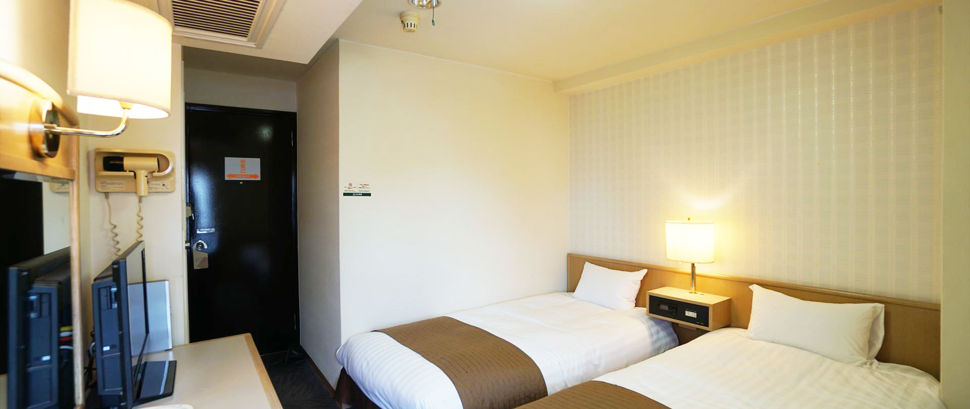 宇都宮ホテル丸治　客室　ツイン　シングルベッド2台