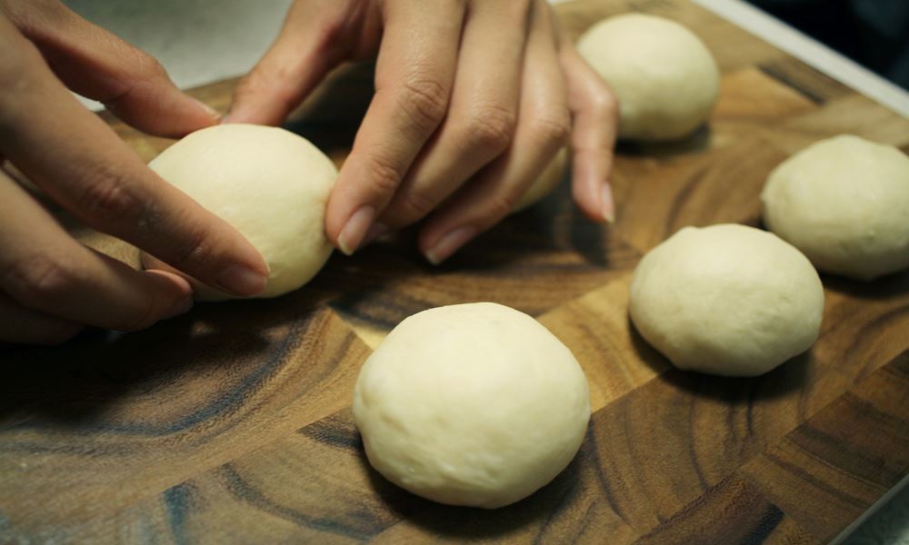 宇都宮ホテル丸治　観光地　道の駅うつのみや　ろまんちっく村　パン作り体験